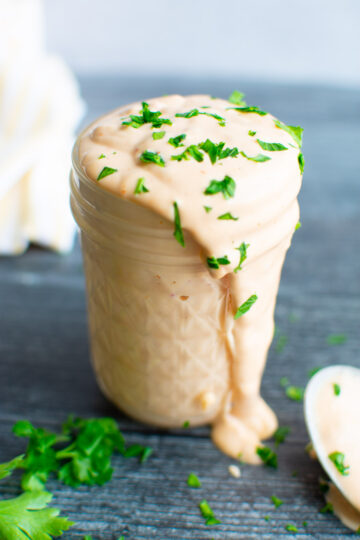 close up photo of finished 1000 island salad dressing