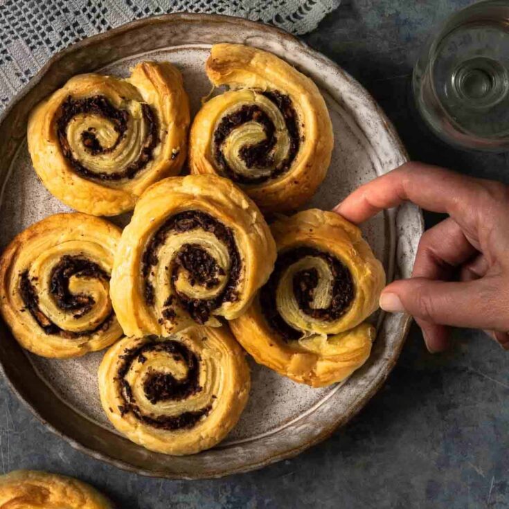 Image for Vegan Puff Pastry Pinwheels with Tapenade