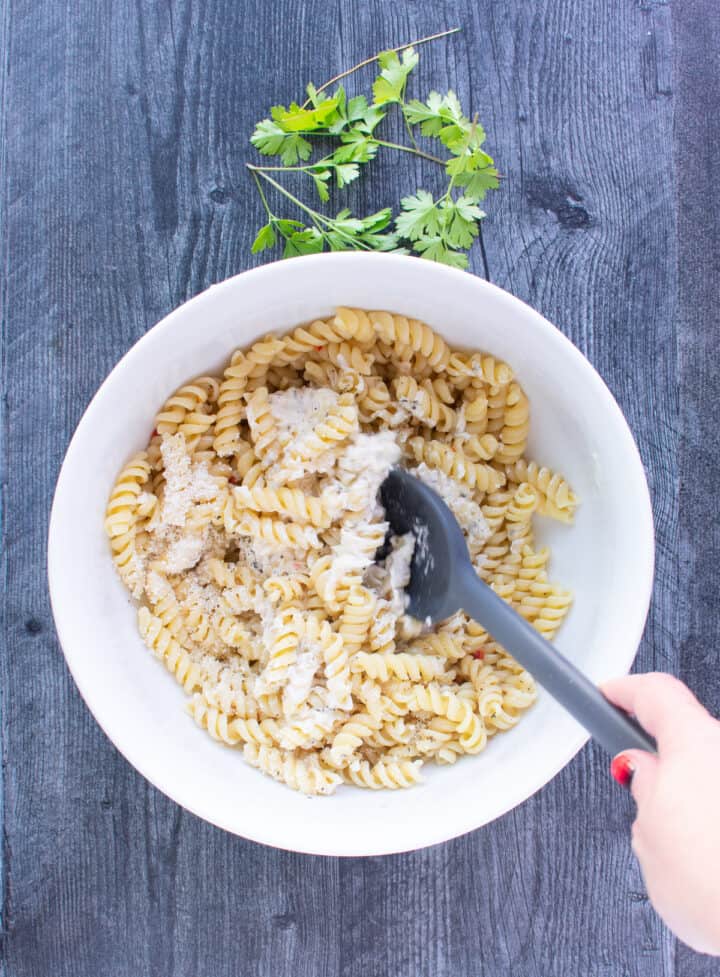 Creamy Italian Pasta Salad (with Mayo) - A Sprinkle And A Splash