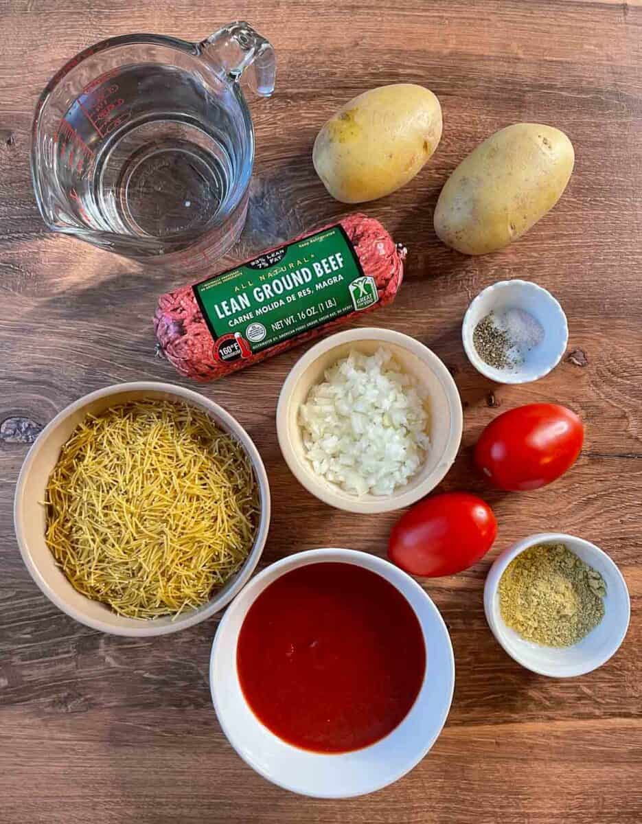 ingredients needed to make fideo with ground beef and potatoes